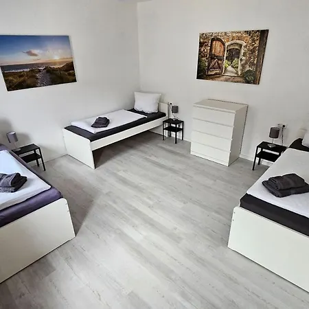 In Nienburg Апартаменты Grimschleben